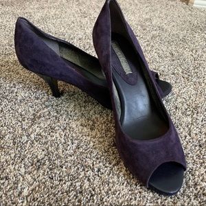 BR Purple Suede Peep Toe, Kitten Heels, 9